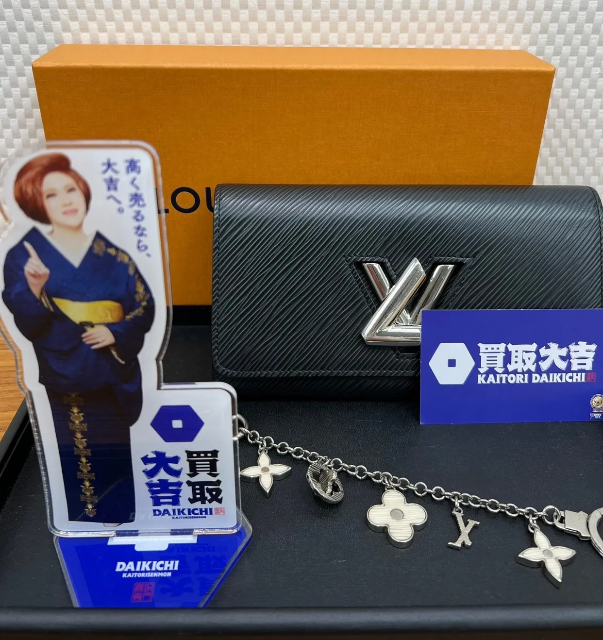 女性スタッフ対応の買取大吉イズミヤ店